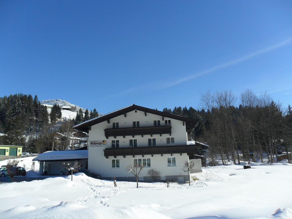 Gaestehaus Walpurga Russbach am Pass Gschütt Esterno foto