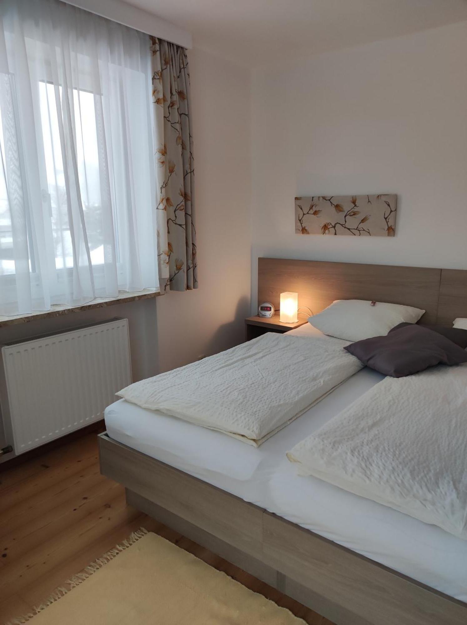 Gaestehaus Walpurga Russbach am Pass Gschütt Esterno foto