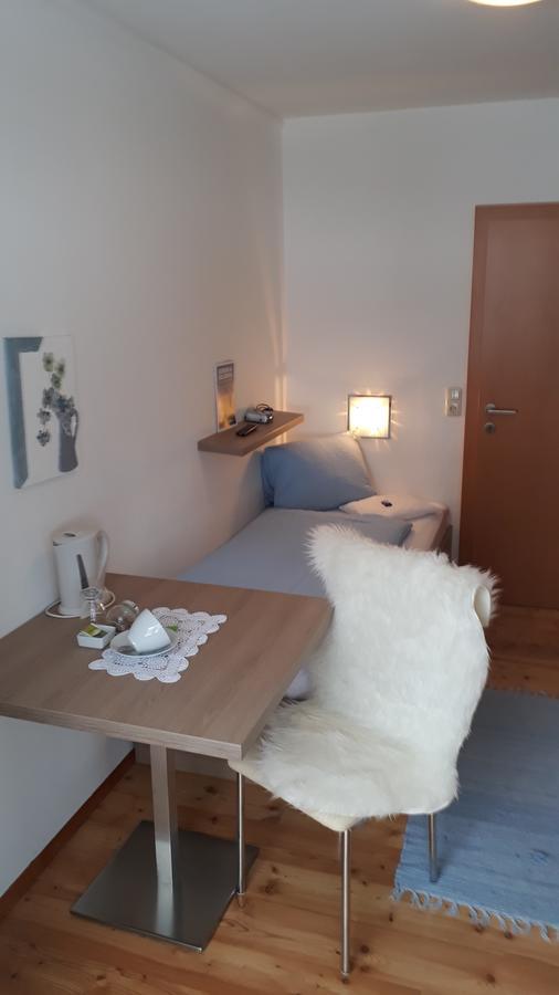 Gaestehaus Walpurga Russbach am Pass Gschütt Esterno foto