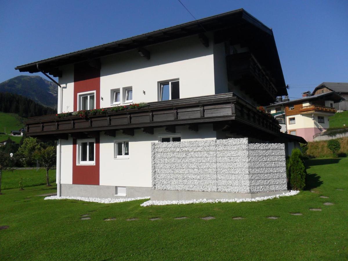 Gaestehaus Walpurga Russbach am Pass Gschütt Esterno foto