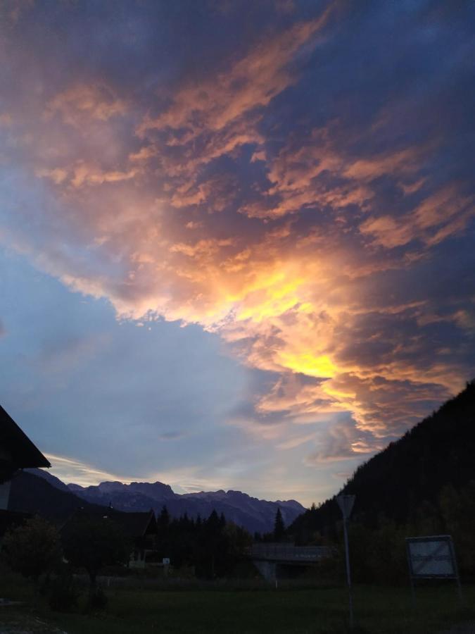 Gaestehaus Walpurga Russbach am Pass Gschütt Esterno foto